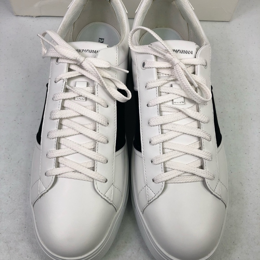 EMPORIO Armani Travel Essential Sneakers X4X287 - Picture 5 of 9